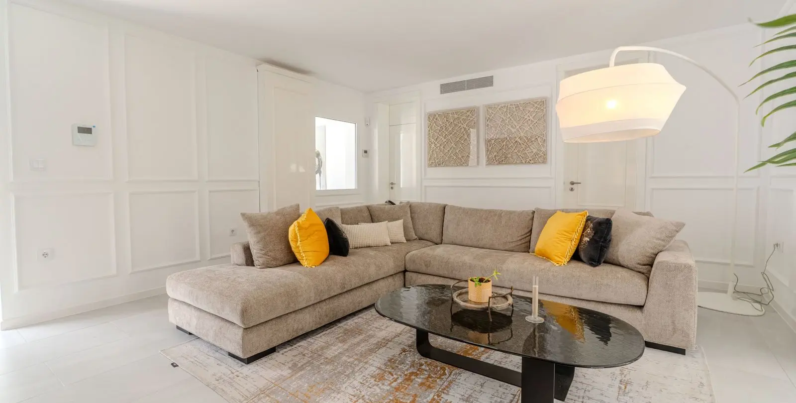 Venta de villa independiente en Nueva Andalucía 15