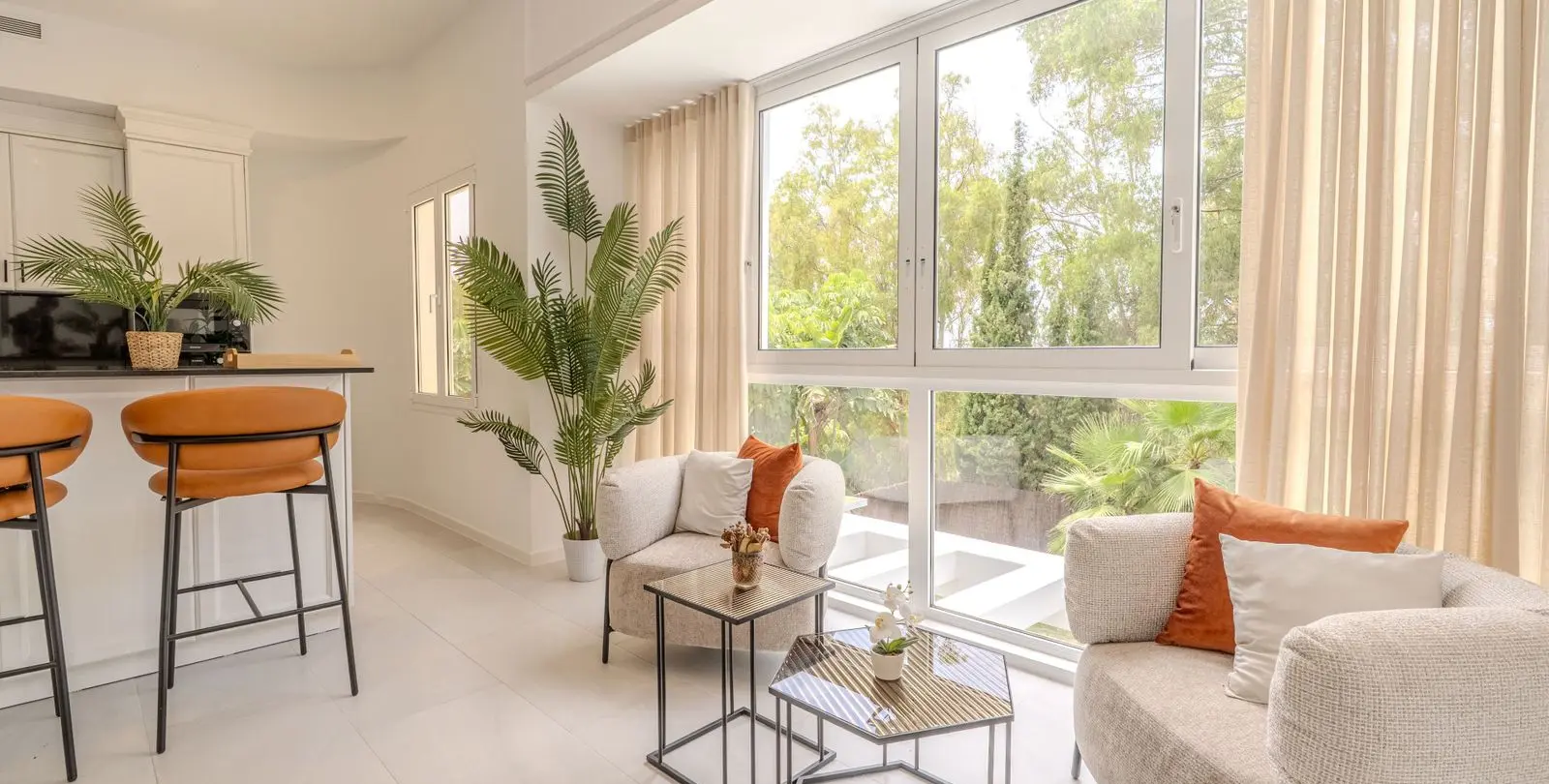 Venta de villa independiente en Nueva Andalucía 17