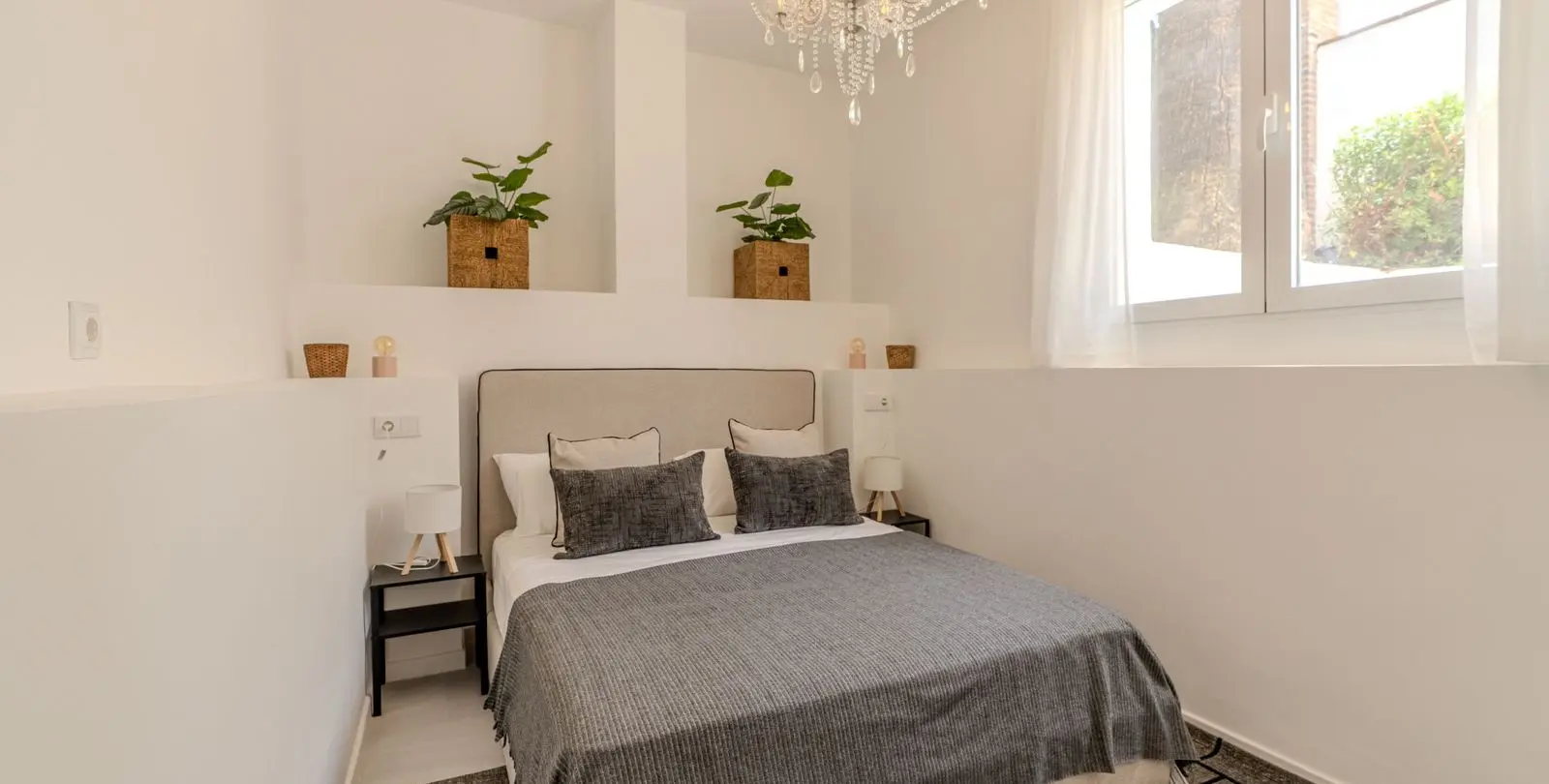 Venta de villa independiente en Nueva Andalucía 36