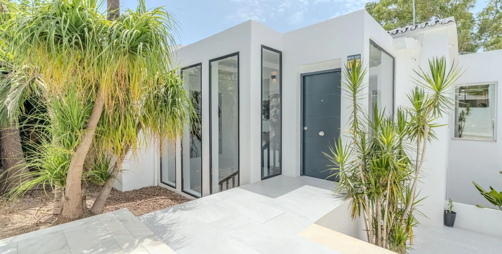 Venta de villa independiente en Nueva Andalucía 70