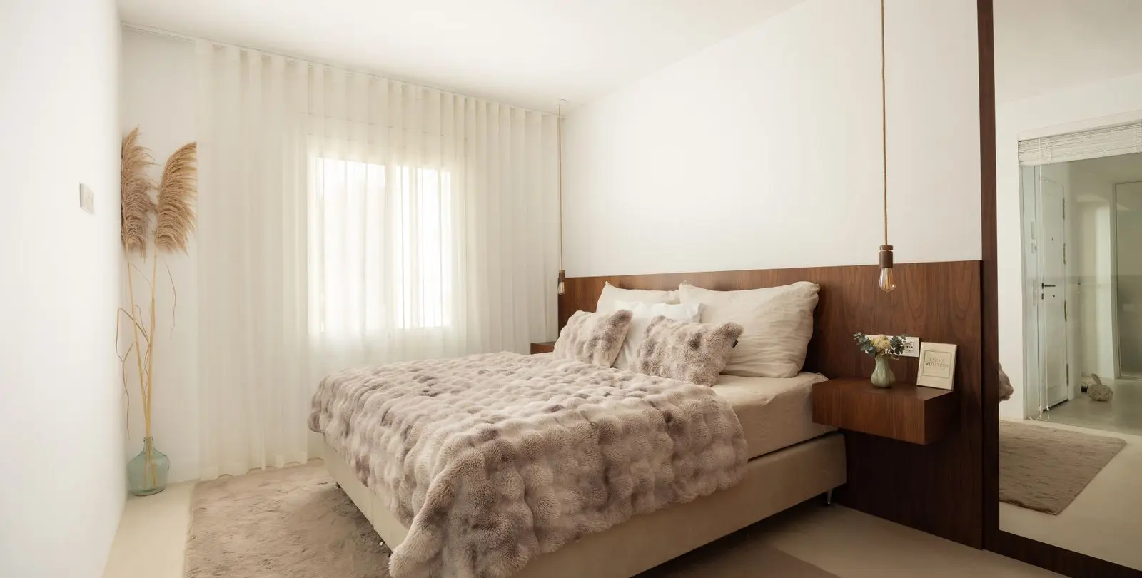 Venta de apartamento en planta media en Nueva Andalucía 18