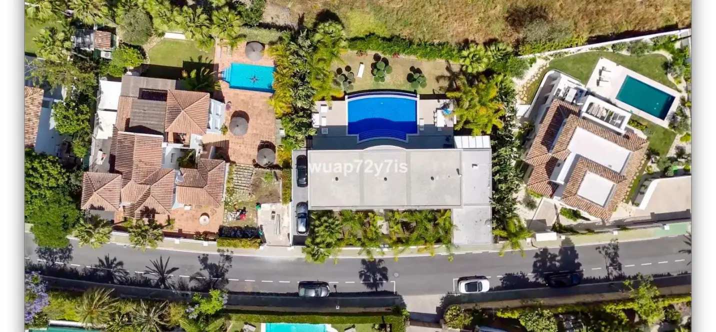Venta de villa independiente en La Quinta 2
