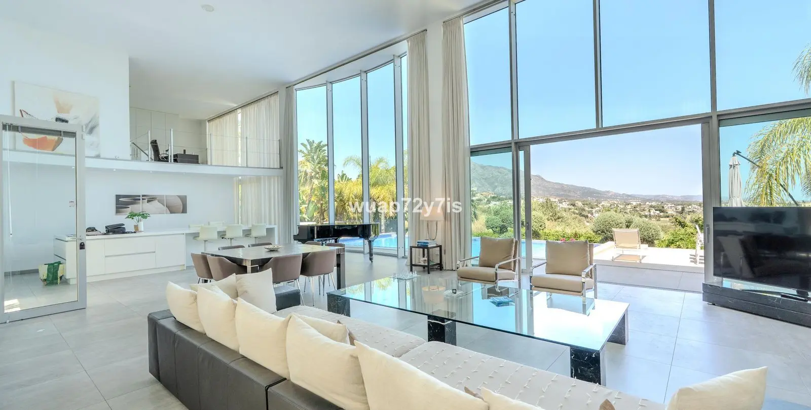 Venta de villa independiente en La Quinta 12