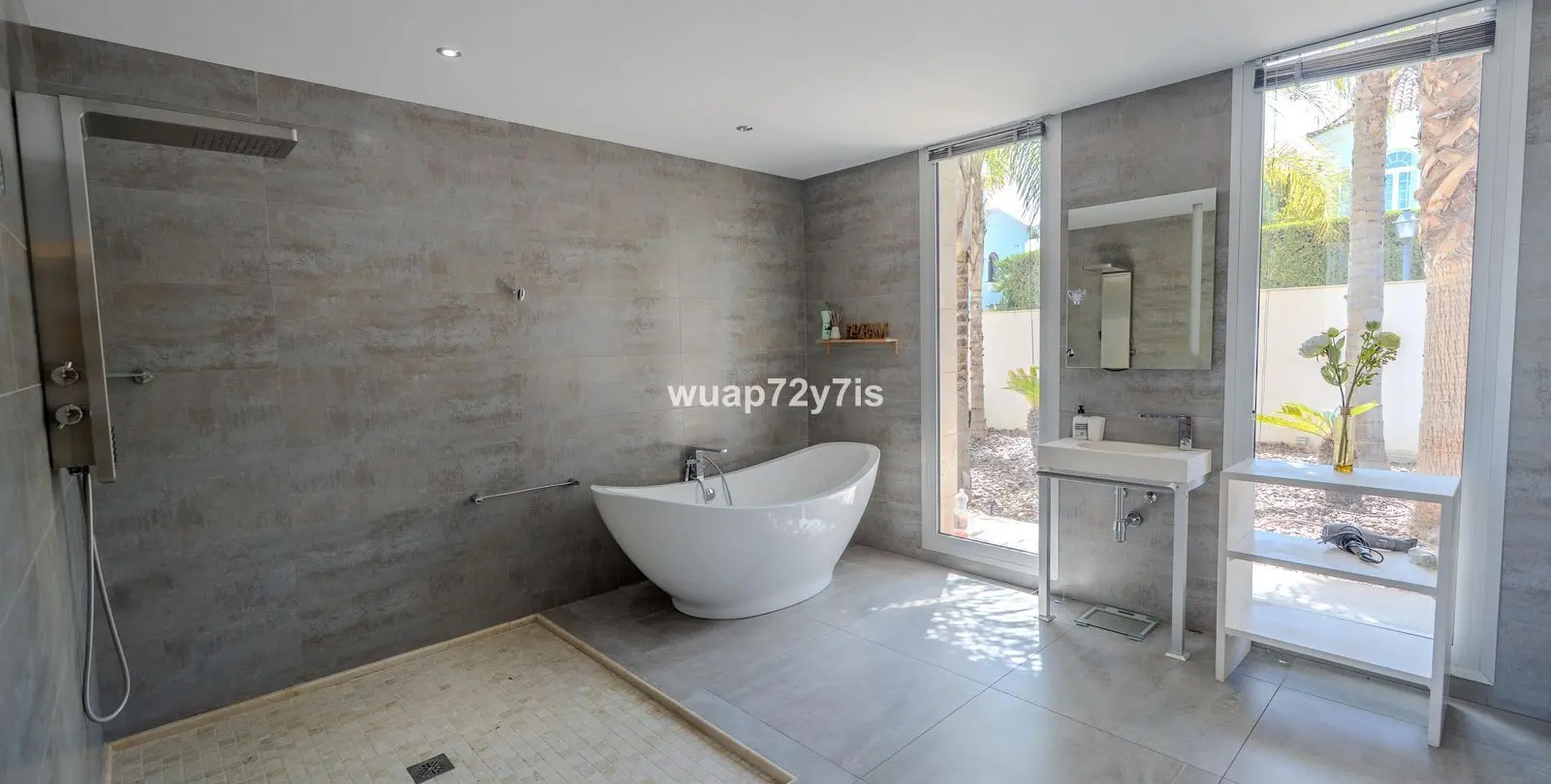 Venta de villa independiente en La Quinta 22