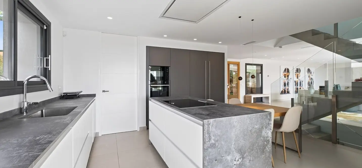 Venta de villa independiente en Torremuelle 3