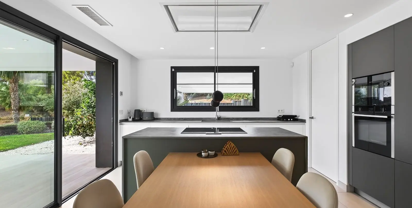 Venta de villa independiente en Torremuelle 5