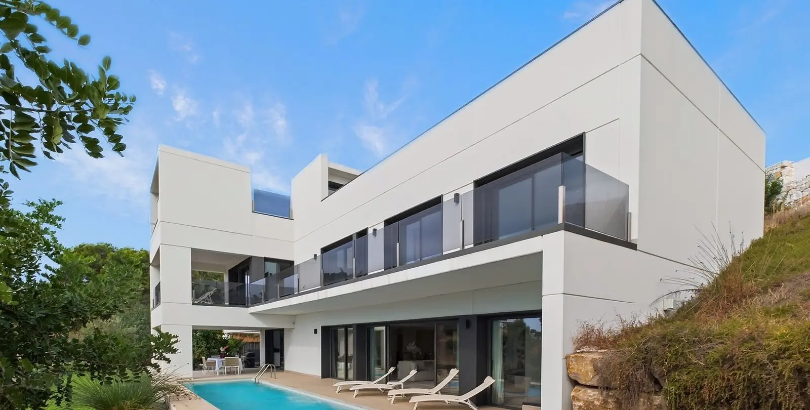 Venta de villa independiente en Torremuelle 17