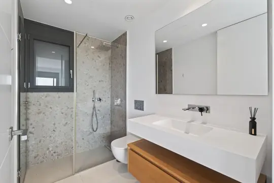 Image 39 thumb