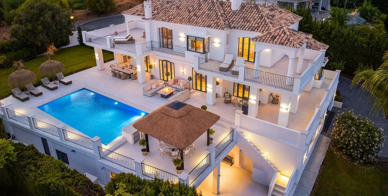 Продажа  отдельно стоящей виллы в Nueva Andalucía 4