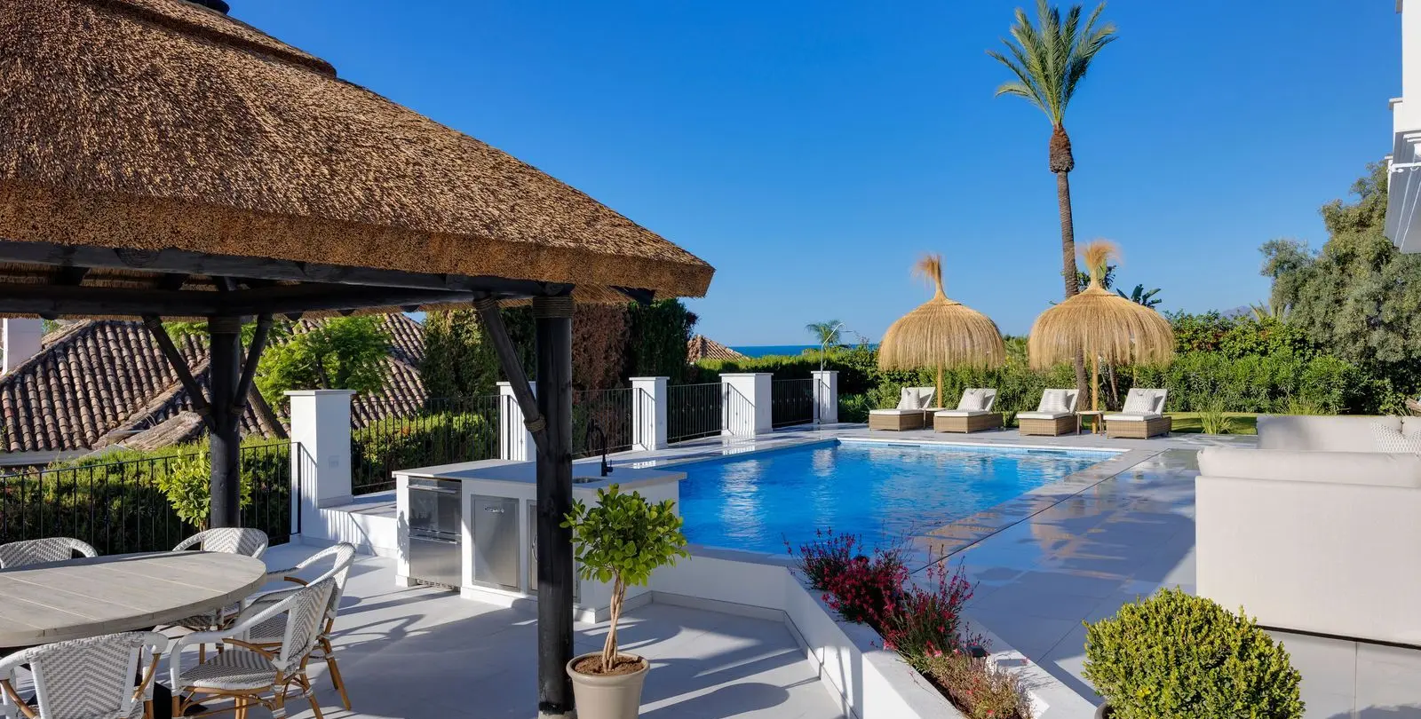 Продажа  отдельно стоящей виллы в Nueva Andalucía 5