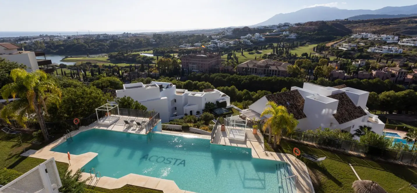 Long-term rent of middle floor apartment in Los Flamingos 0