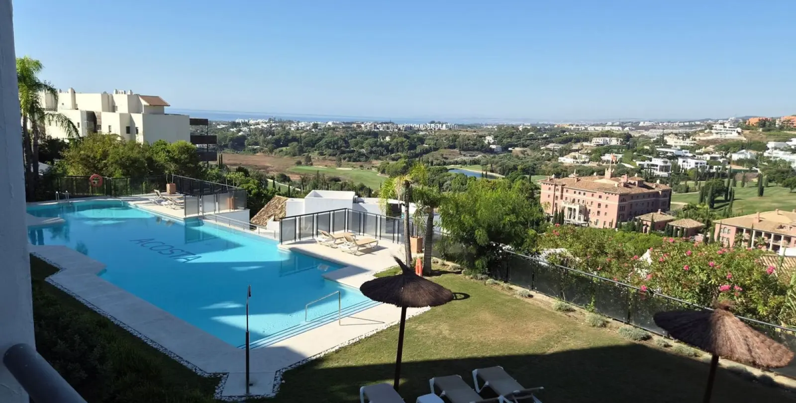 Long-term rent of middle floor apartment in Los Flamingos 13