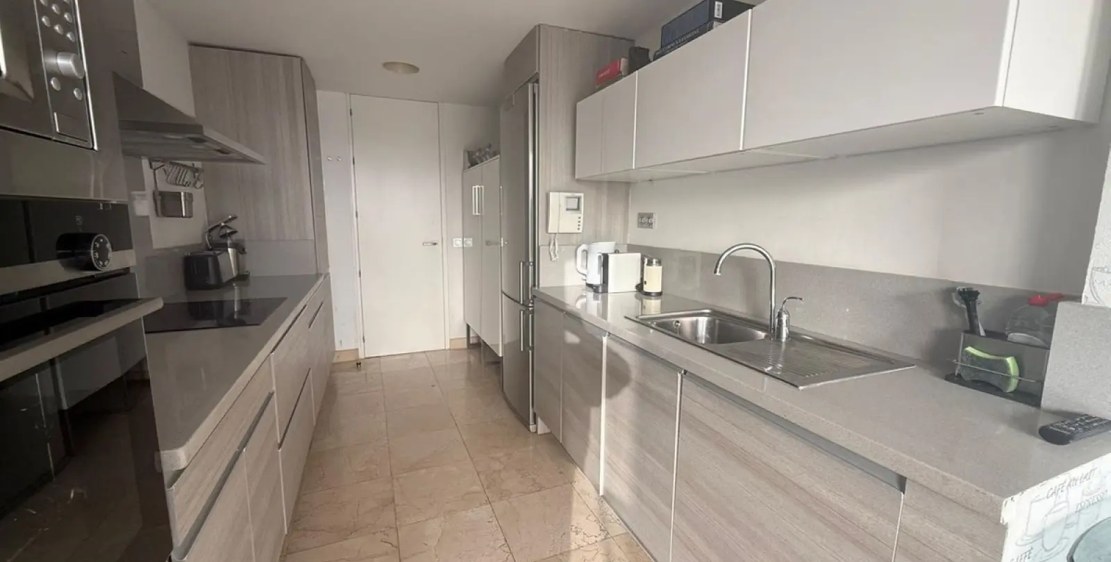Long-term rent of middle floor apartment in Los Flamingos 24