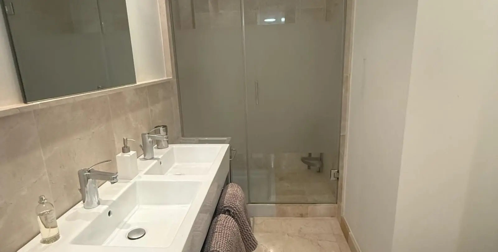 Long-term rent of middle floor apartment in Los Flamingos 26