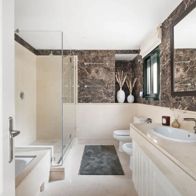 Long-term rent of middle floor apartment in Benahavís