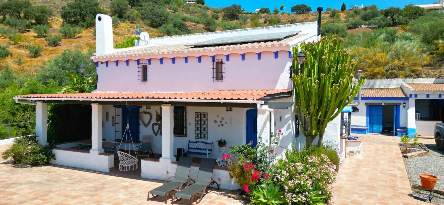 Venta de villa independiente en Riogordo 4