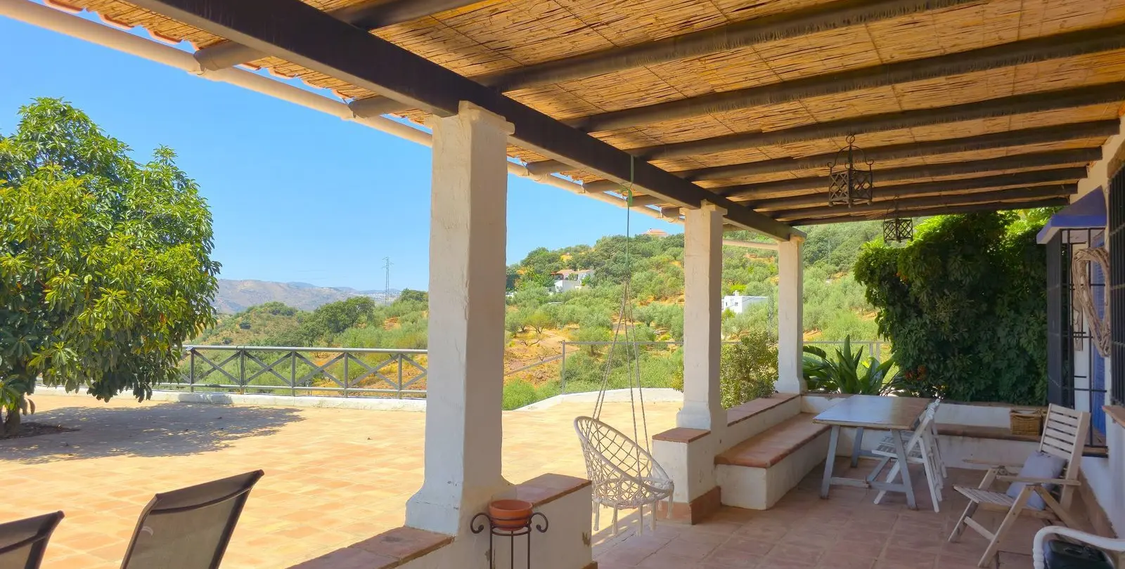 Venta de villa independiente en Riogordo 10