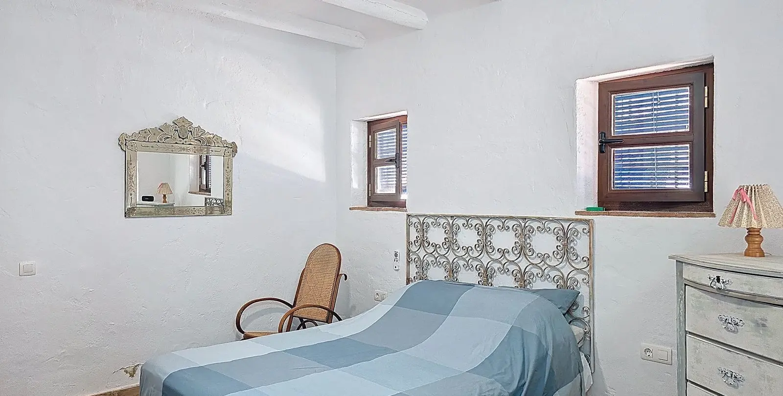 Venta de villa independiente en Riogordo 24