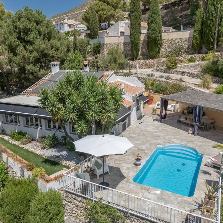 Venta de villa independiente en Cómpeta