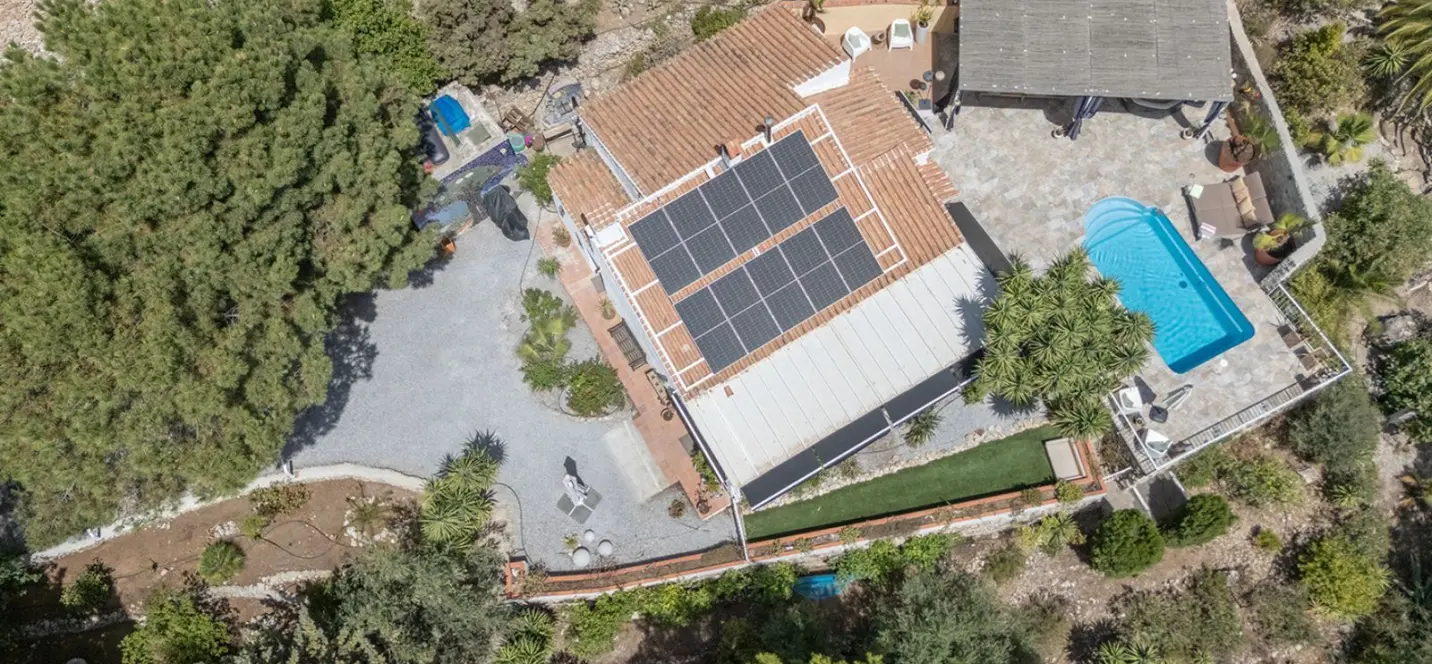 Venta de villa independiente en Cómpeta 2