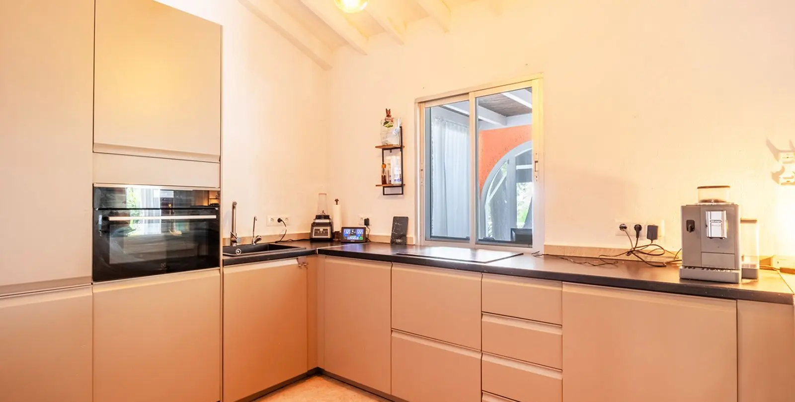 Venta de villa independiente en Cómpeta 35
