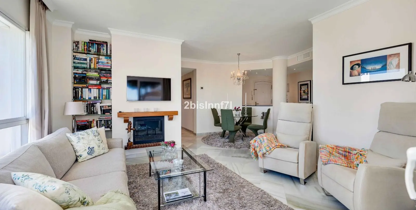 Venta de apartamento en planta media en Elviria 5