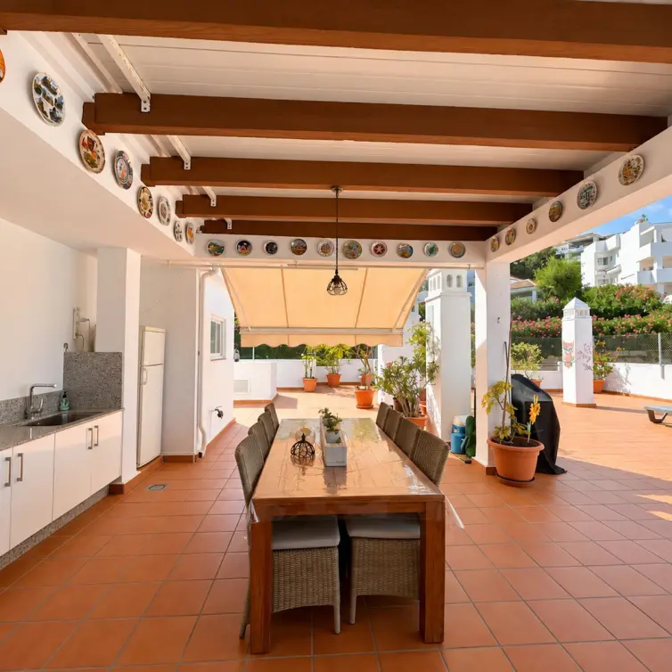 Venta de ático dúplex en Estepona