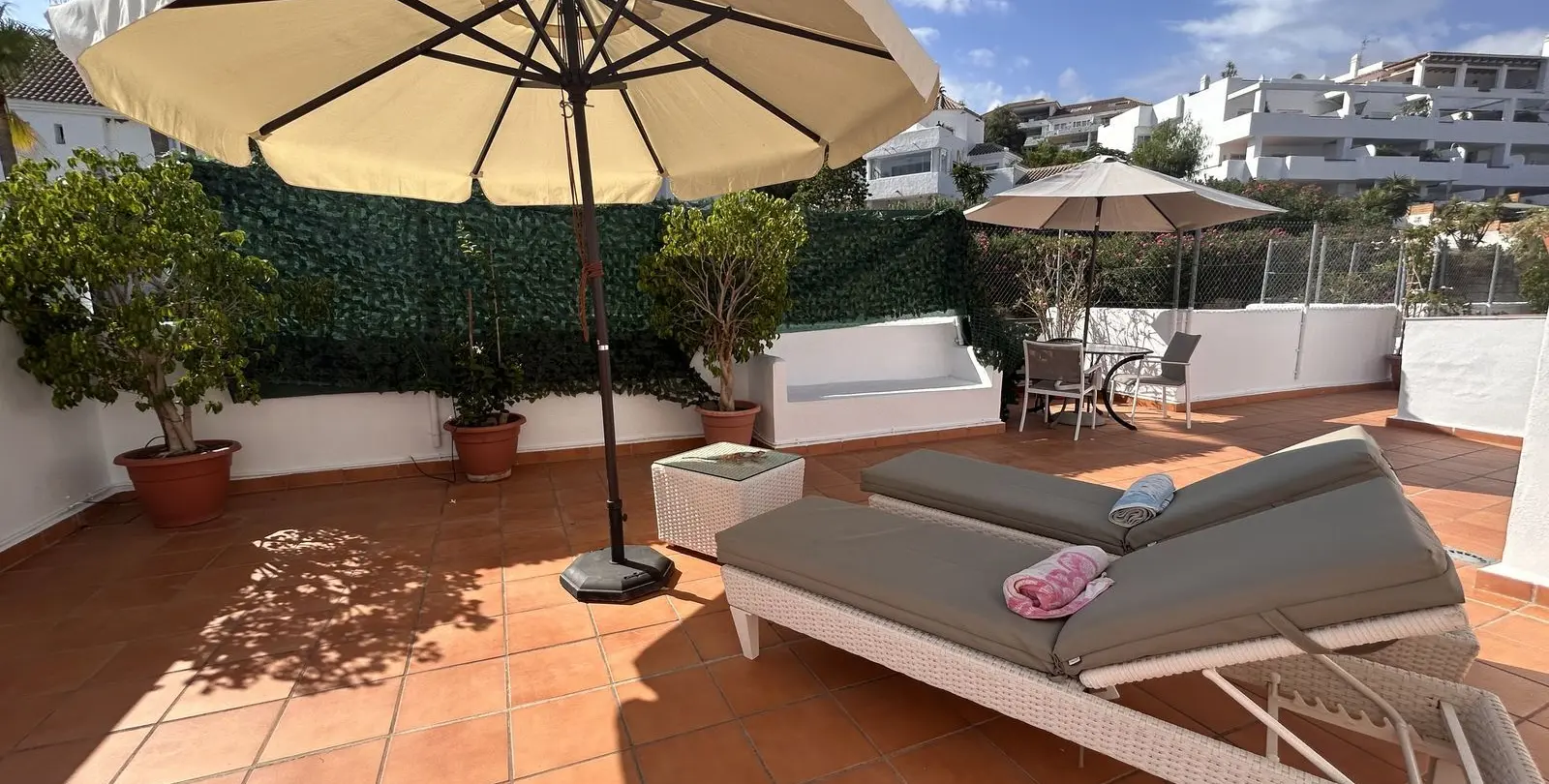 Venta de ático dúplex en Estepona 7