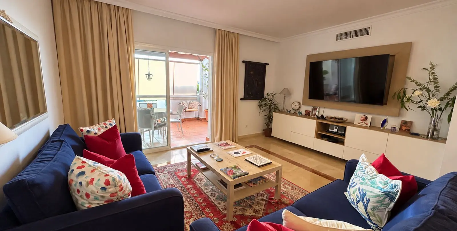Venta de ático dúplex en Estepona 9