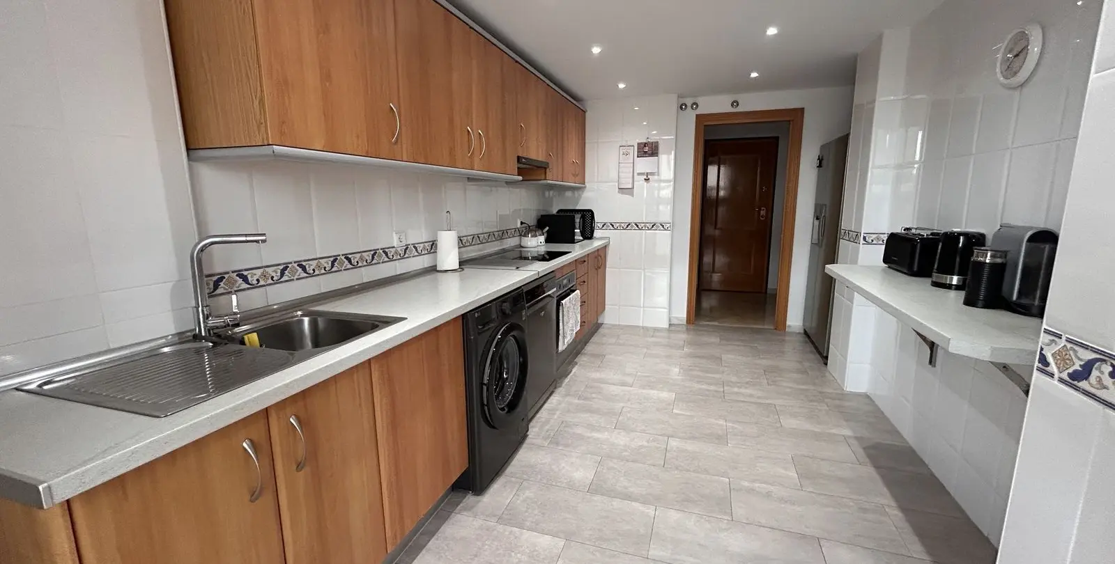 Venta de ático dúplex en Estepona 15
