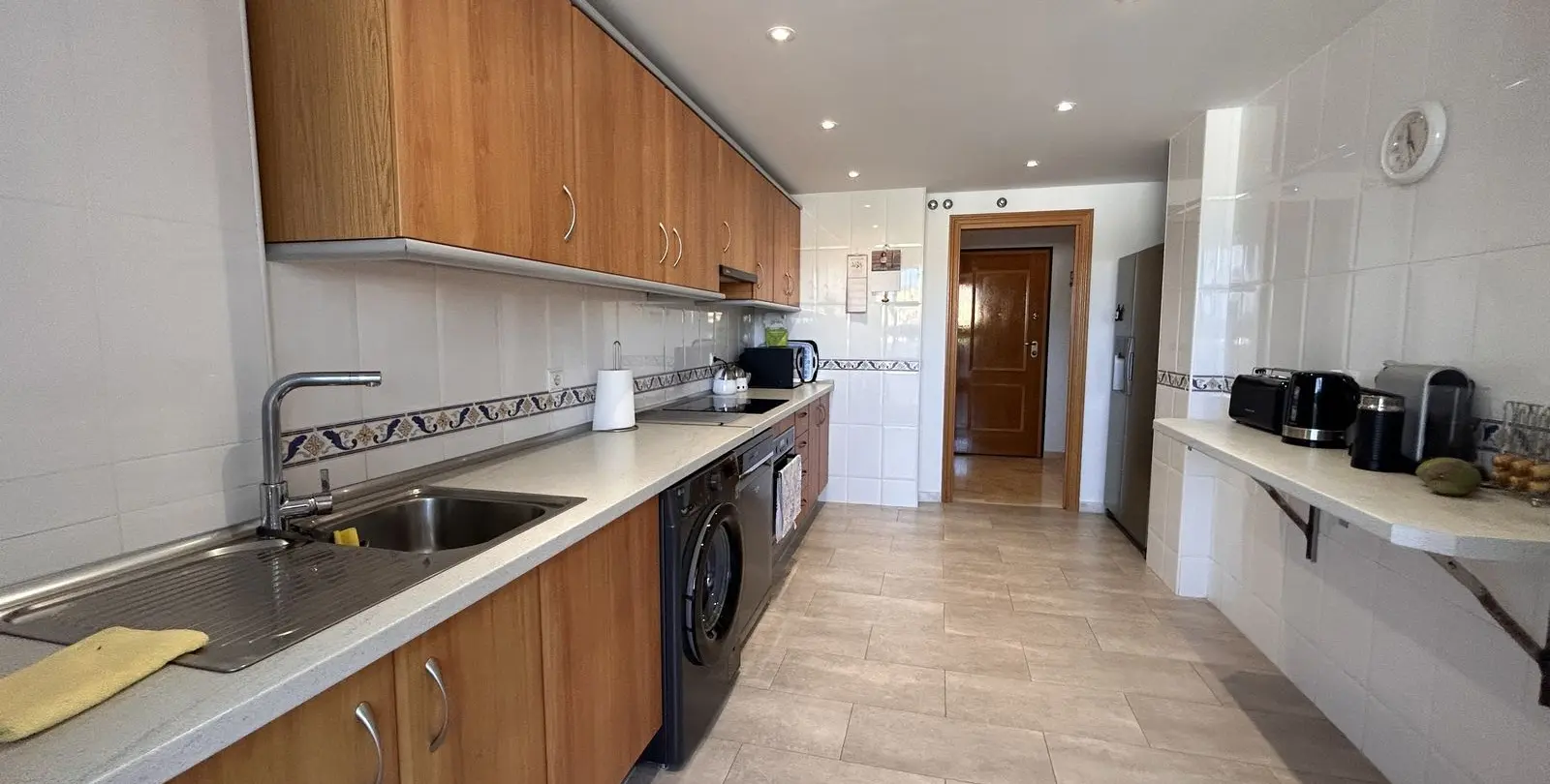 Venta de ático dúplex en Estepona 18