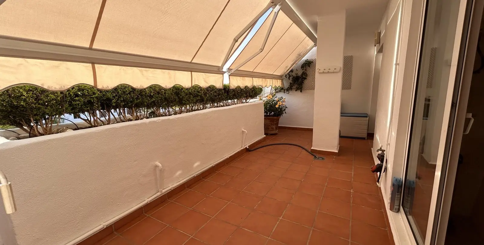 Venta de ático dúplex en Estepona 39