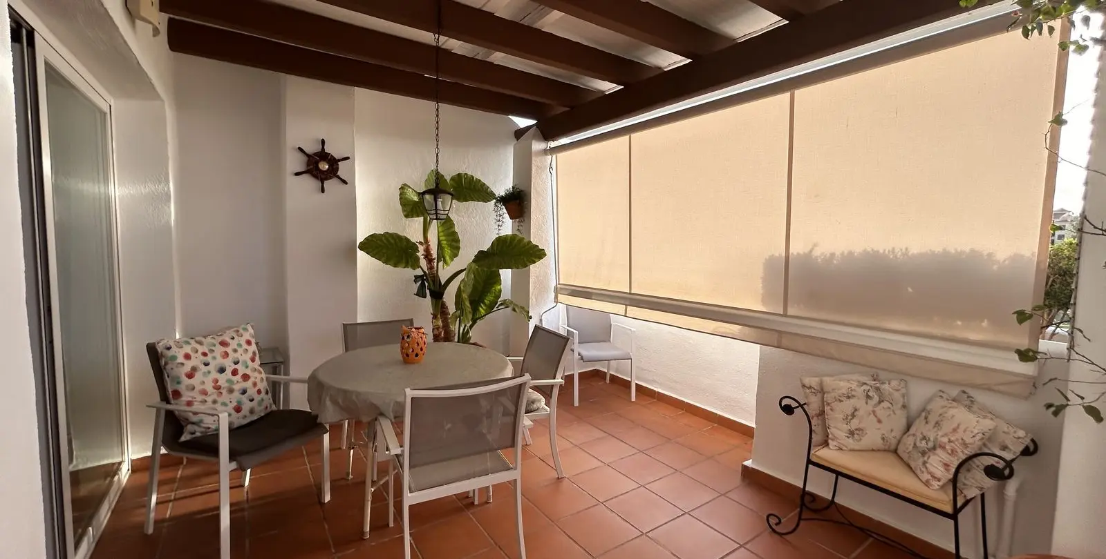 Venta de ático dúplex en Estepona 40