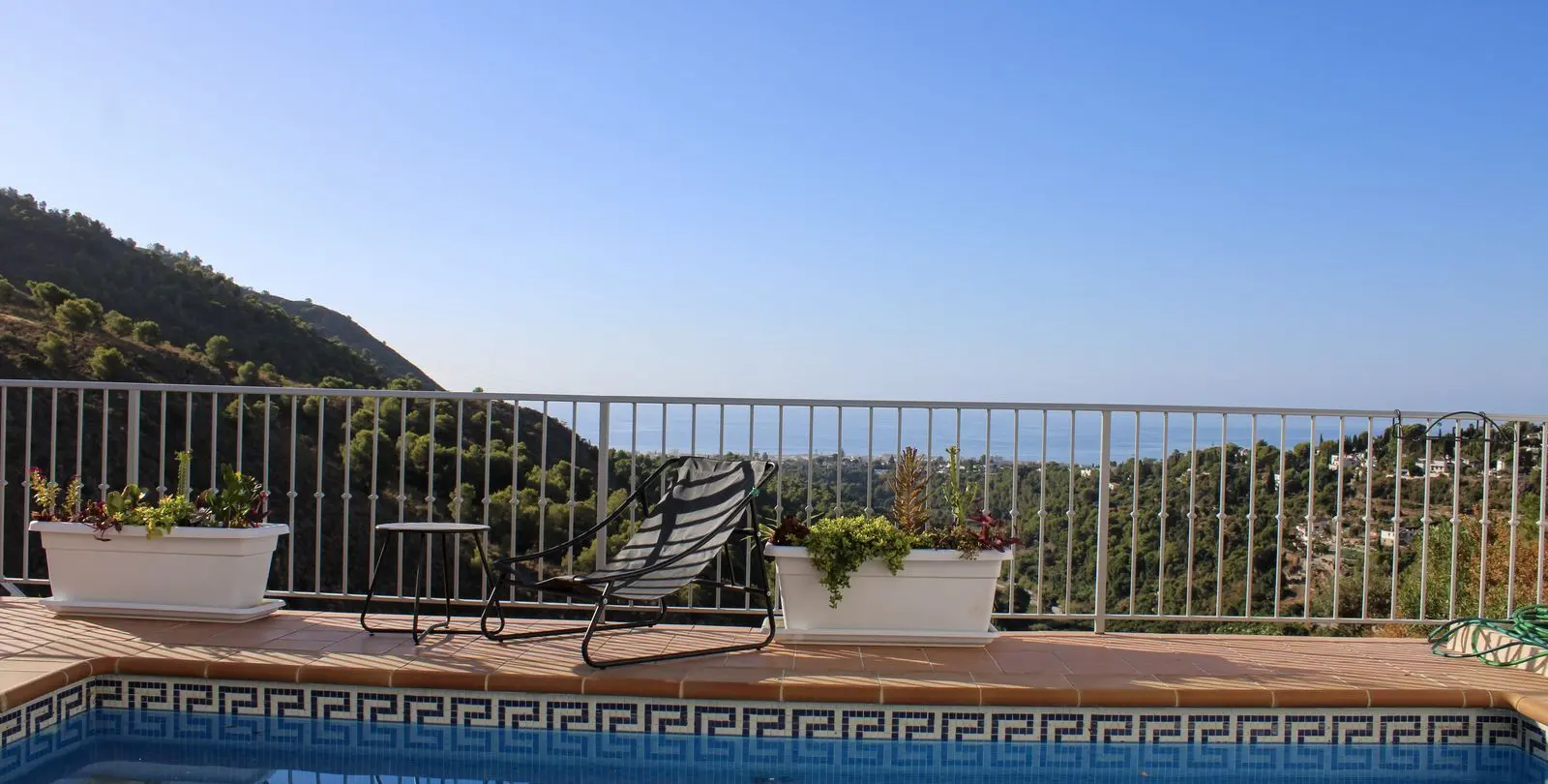 Venta de casa pareada en Frigiliana 1