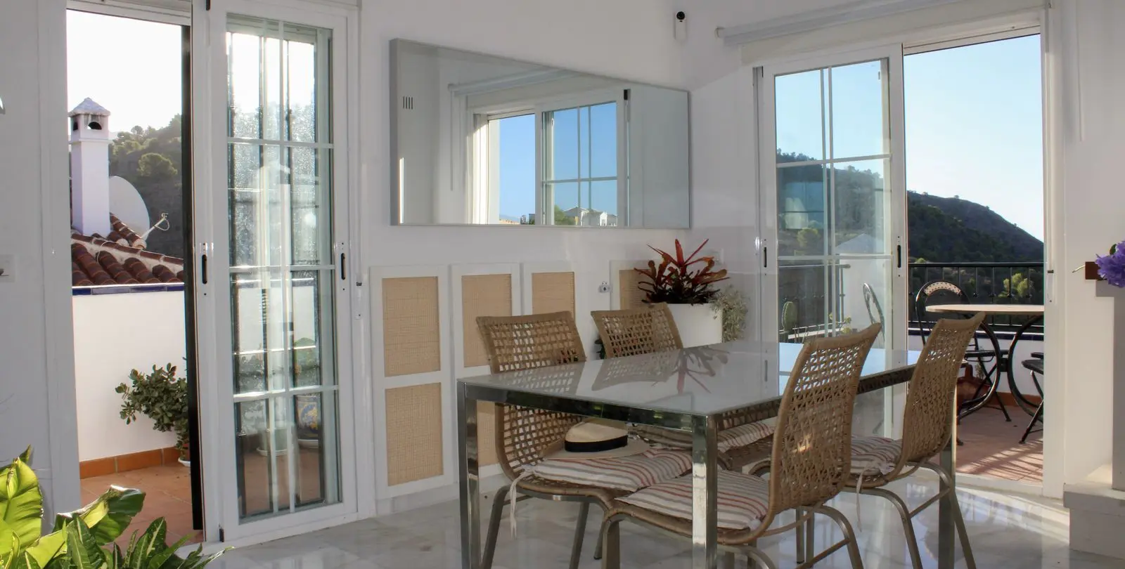 Venta de casa pareada en Frigiliana 10