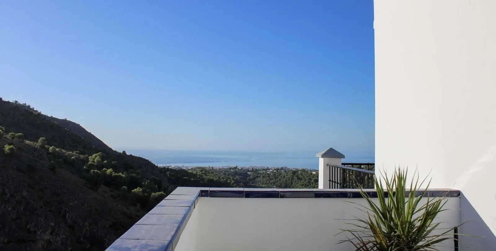 Venta de casa pareada en Frigiliana 11