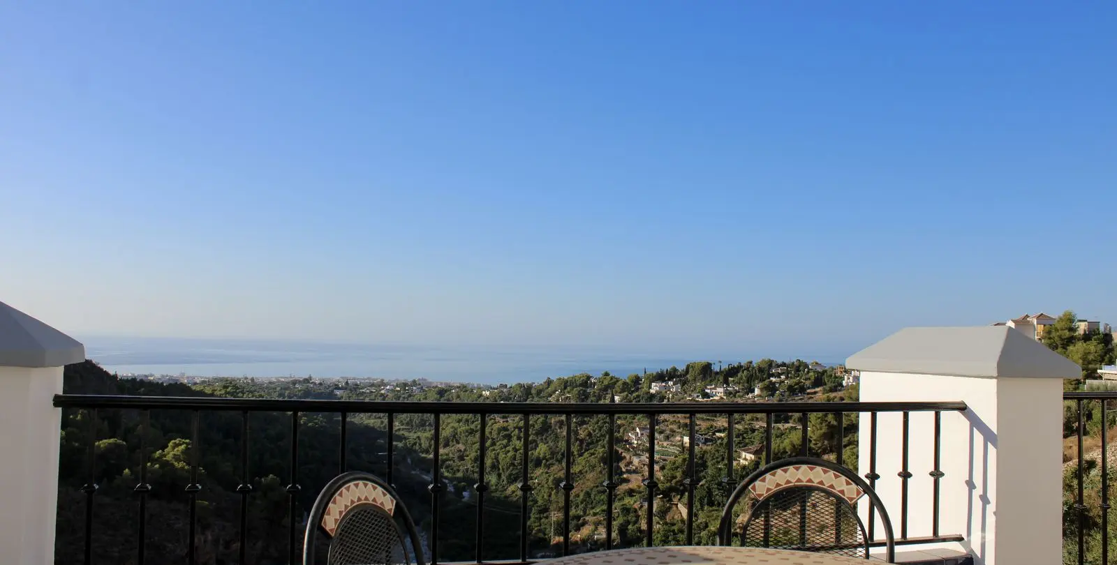 Venta de casa pareada en Frigiliana 14