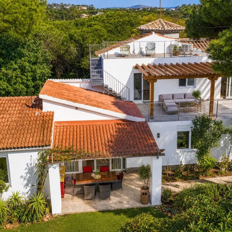 Venta de villa independiente en Marbella