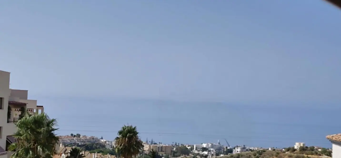 Sale of ground floor apartment in Rincón de la Victoria 0
