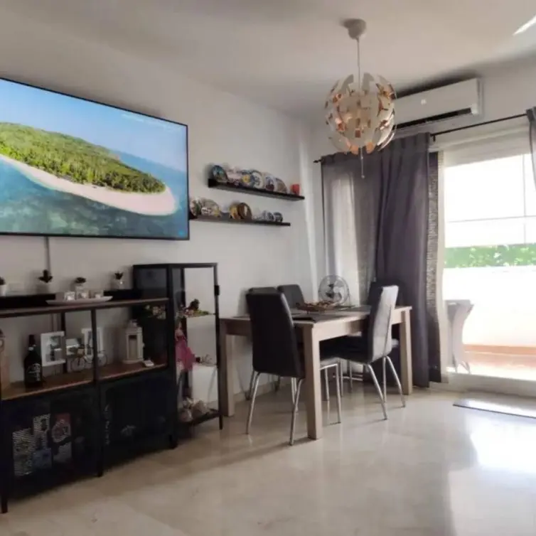 Sale of ground floor apartment in Rincón de la Victoria