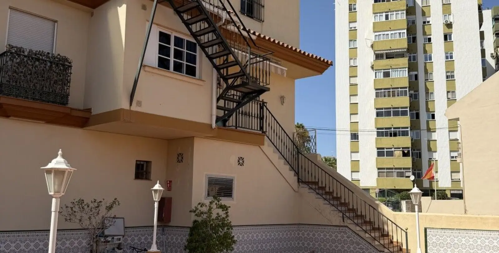 Продажа апартаментов на среднем этаже в Fuengirola 12