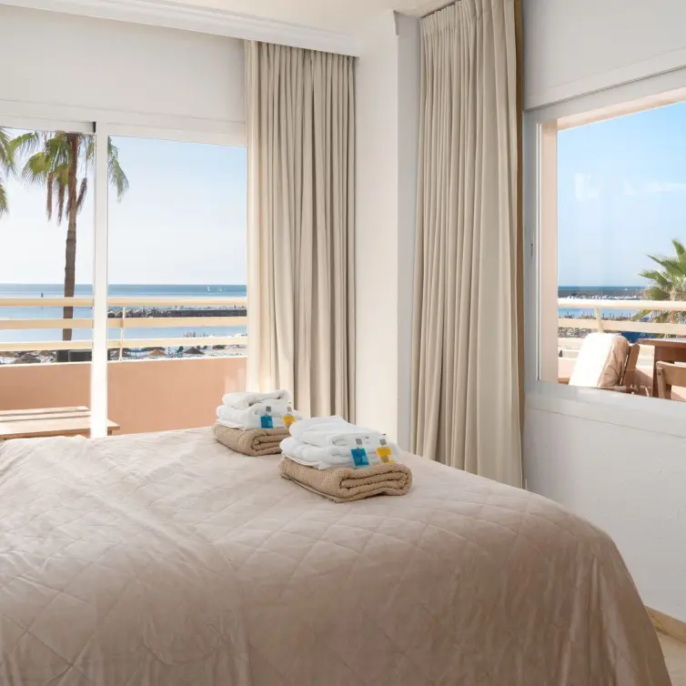 Продажа апартаментов на среднем этаже в Fuengirola
