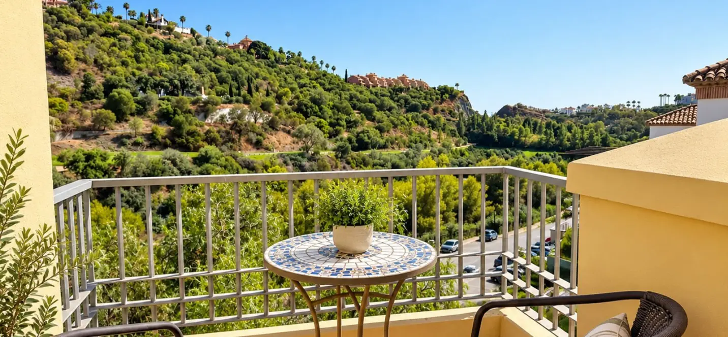 Venta de apartamento en planta media en Los Arqueros 2