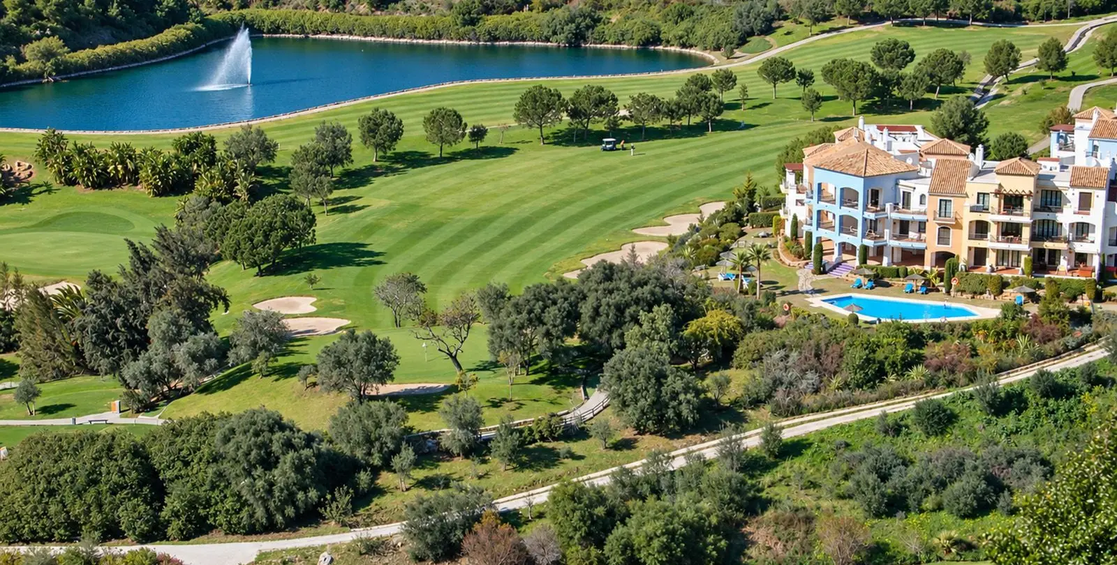 Продажа апартаментов на среднем этаже в Los Arqueros 15