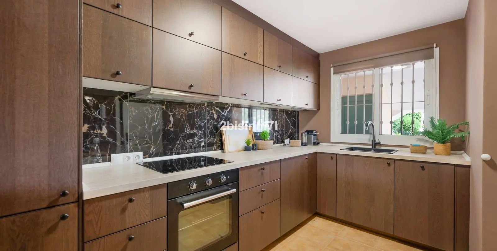 Sale of middle floor apartment in Nueva Andalucía 8