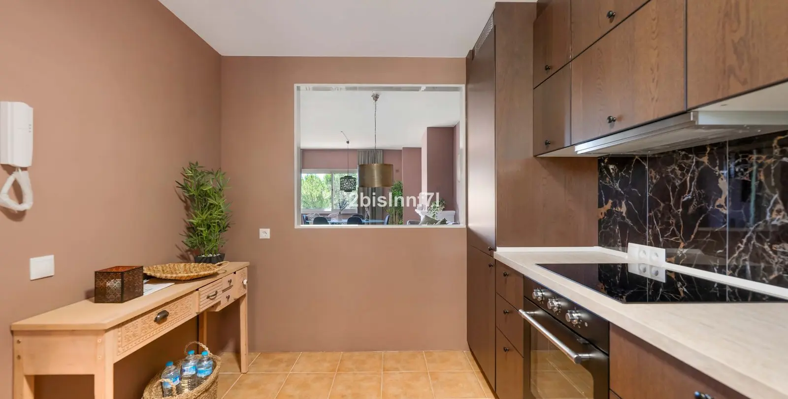 Sale of middle floor apartment in Nueva Andalucía 9