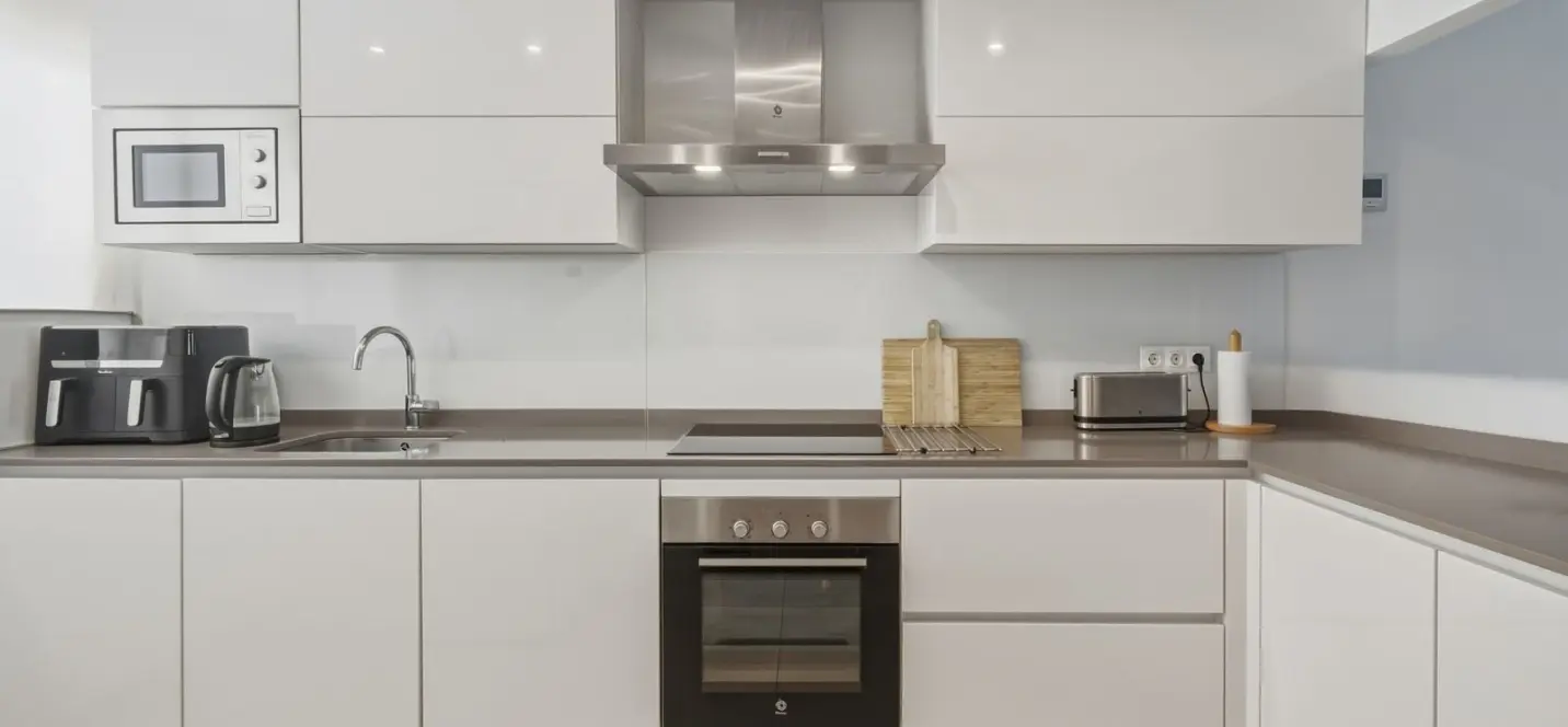 Venta de apartamento en planta media en San Pedro de Alcántara 3
