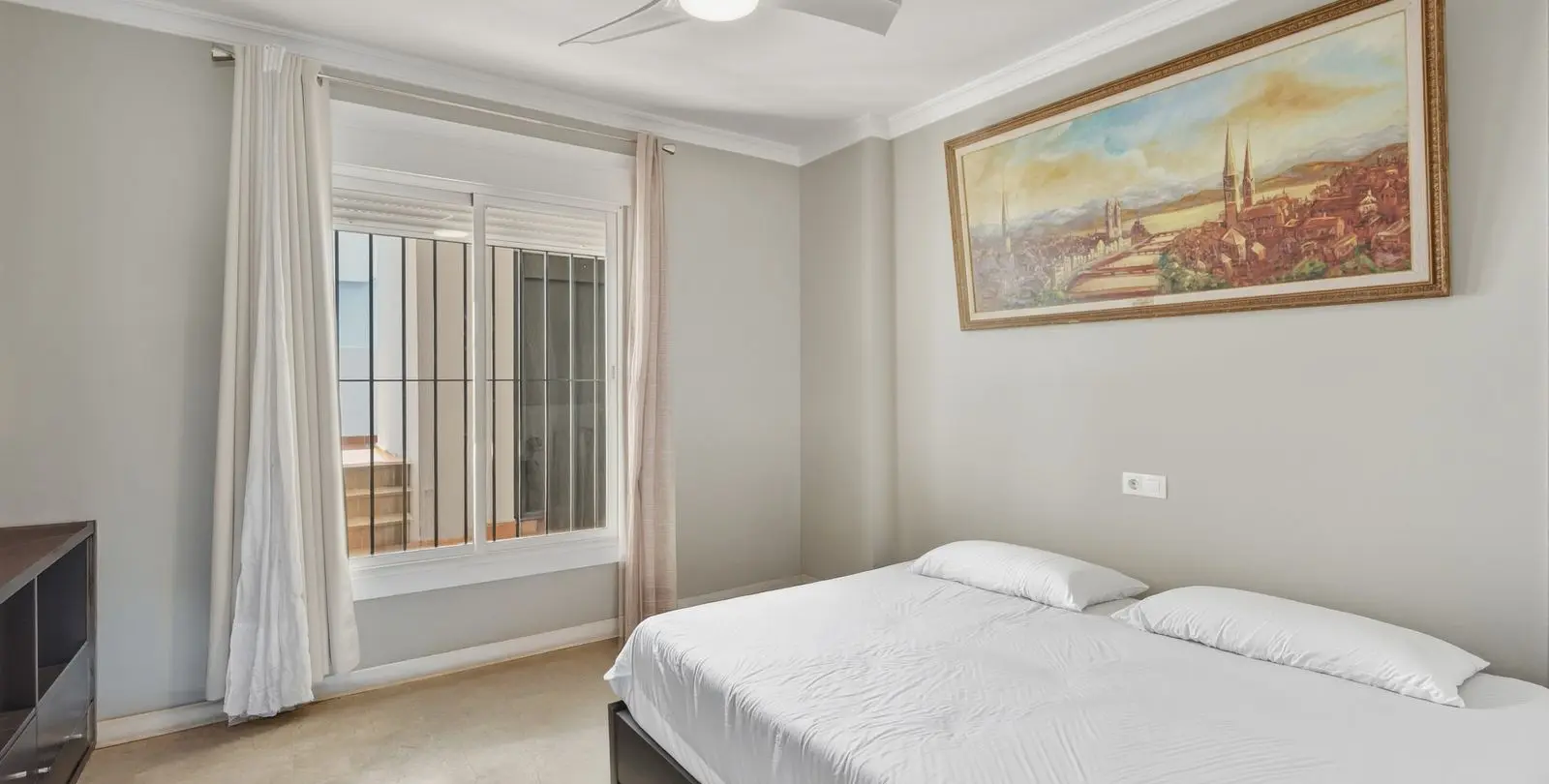 Venta de apartamento en planta media en San Pedro de Alcántara 14