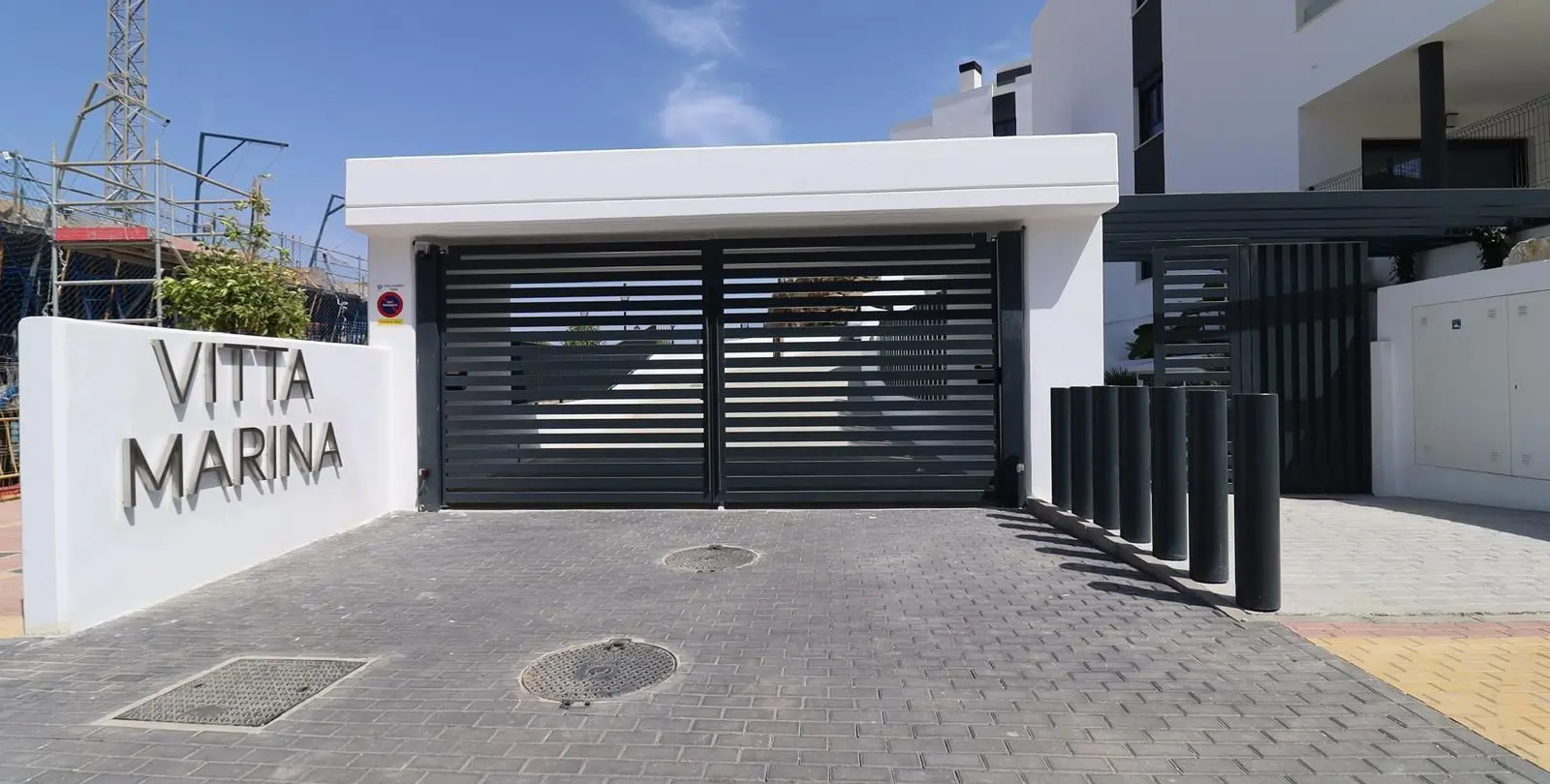 Sale of penthouse in El Chaparral 2