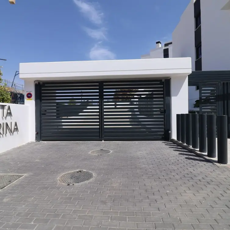 Sale of penthouse in El Chaparral